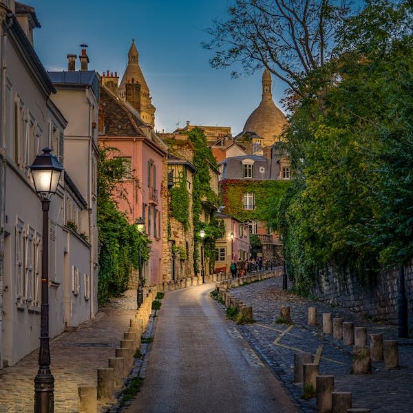 La ville des lumières : Explorer l’importance de Paris sur la scène mondiale